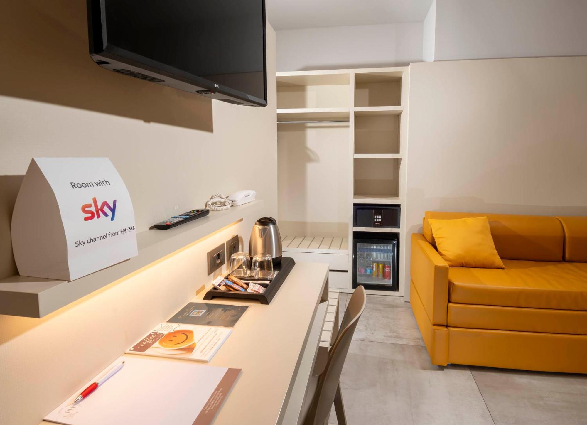 B&B Primrose Residence Hotel Rimini Buitenkant foto